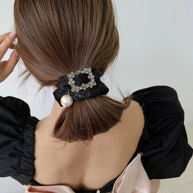 Rhinestone Scrunchie(Black)